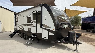 2022 Winnebago Voyage TT 2427RB   - Photo 5 - Rillito, AZ 85654