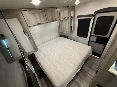 2022 Winnebago Voyage TT 2427RB   - Photo 53 - Rillito, AZ 85654