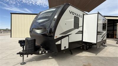 2022 Winnebago Voyage TT 2427RB   - Photo 10 - Rillito, AZ 85654