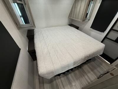 2022 Winnebago Voyage TT 2427RB   - Photo 55 - Rillito, AZ 85654