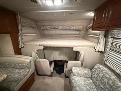 2009 Four Winds Four Winds 31F   - Photo 18 - Rillito, AZ 85654