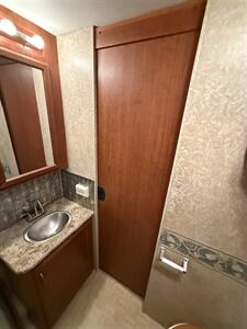 2009 Four Winds Four Winds 31F   - Photo 40 - Rillito, AZ 85654