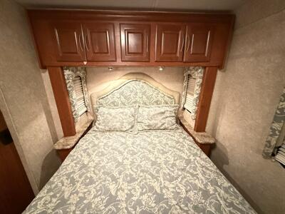 2009 Four Winds Four Winds 31F   - Photo 46 - Rillito, AZ 85654