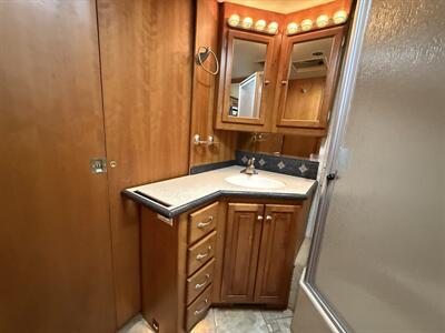 2005 Tiffin Allegro Bus 38TGP   - Photo 37 - Rillito, AZ 85654