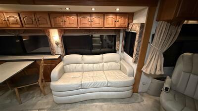 2005 Tiffin Allegro Bus 38TGP   - Photo 20 - Rillito, AZ 85654