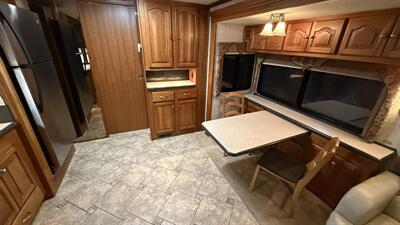 2005 Tiffin Allegro Bus 38TGP   - Photo 24 - Rillito, AZ 85654