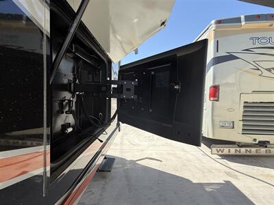 2017 Winnebago Forza 36G - Photo 13 - Rillito, AZ 85654