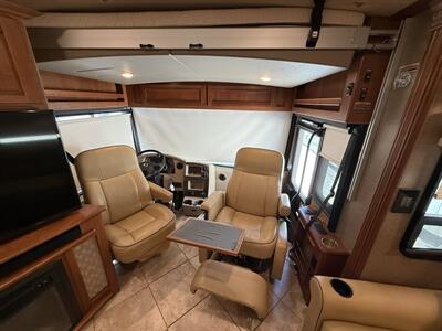 2017 Winnebago Forza 36G - Photo 25 - Rillito, AZ 85654