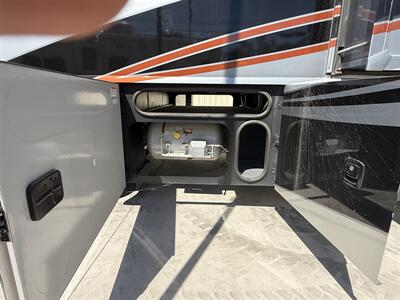 2017 Winnebago Forza 36G - Photo 92 - Rillito, AZ 85654