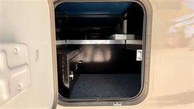 2014 Itasca Sunstar 27N   - Photo 25 - Rillito, AZ 85654