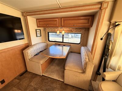 2014 Itasca Sunstar 27N   - Photo 42 - Rillito, AZ 85654