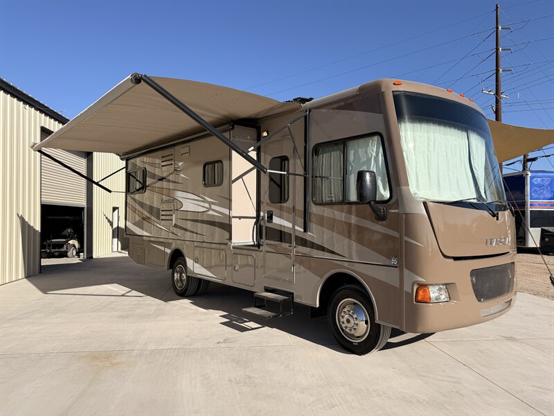 2014 Itasca Sunstar 27N  