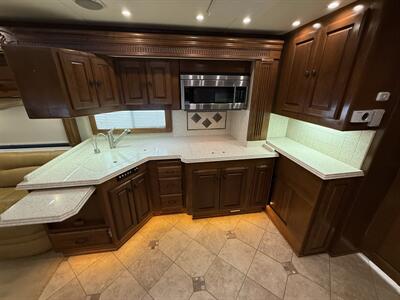 2005 MONACO DYNASTY PLATINUM IV - Photo 28 - Marana, AZ 85653