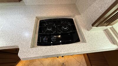 2005 MONACO DYNASTY PLATINUM IV - Photo 26 - Marana, AZ 85653