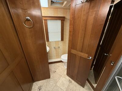 2005 MONACO DYNASTY PLATINUM IV - Photo 40 - Marana, AZ 85653