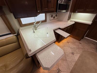 2005 MONACO DYNASTY PLATINUM IV - Photo 30 - Marana, AZ 85653