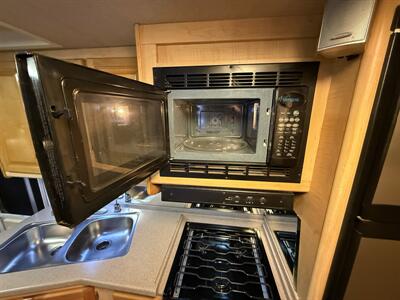 2004 Fleetwood Southwind 32VS   - Photo 28 - Rillito, AZ 85654