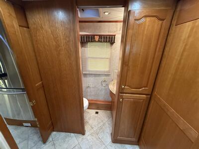 2006 Country Coach Intrigue 530 Ovation 525 - Photo 35 - Rillito, AZ 85654