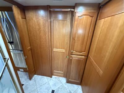2006 Country Coach Intrigue 530 Ovation 525 - Photo 32 - Rillito, AZ 85654