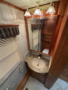 2006 Country Coach Intrigue 530 Ovation 525 - Photo 37 - Rillito, AZ 85654