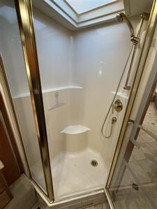 2006 Country Coach Intrigue 530 Ovation 525 - Photo 31 - Rillito, AZ 85654
