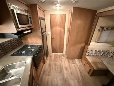 2013 Cruiser RV Fun Finder 214WSD - Photo 37 - Rillito, AZ 85654