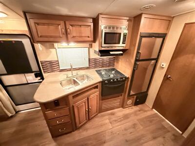 2013 Cruiser RV Fun Finder 214WSD - Photo 35 - Rillito, AZ 85654