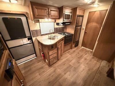 2013 Cruiser RV Fun Finder 214WSD - Photo 18 - Rillito, AZ 85654