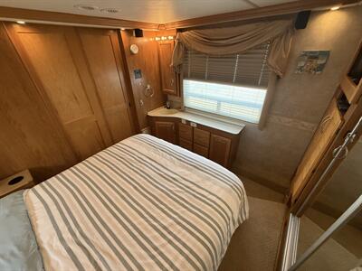 2006 Fleetwood DISCOVERY 39S   - Photo 62 - Marana, AZ 85653