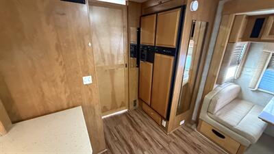 2006 Fleetwood DISCOVERY 39S   - Photo 41 - Marana, AZ 85653