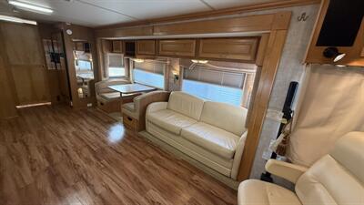 2006 Fleetwood DISCOVERY 39S   - Photo 21 - Marana, AZ 85653