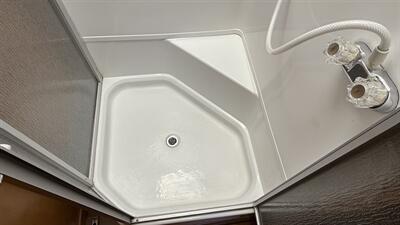 2006 Fleetwood DISCOVERY 39S   - Photo 49 - Marana, AZ 85653