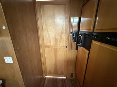 2006 Fleetwood DISCOVERY 39S   - Photo 44 - Marana, AZ 85653