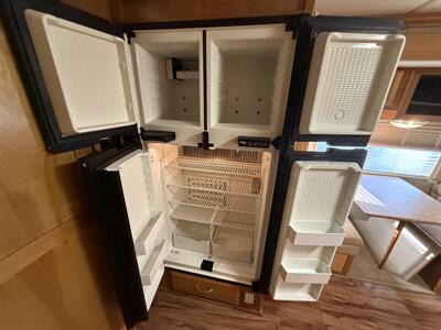 2006 Fleetwood DISCOVERY 39S   - Photo 43 - Marana, AZ 85653