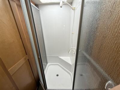 2006 Fleetwood DISCOVERY 39S   - Photo 47 - Marana, AZ 85653