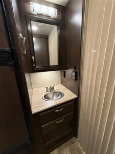 2017 Ford E-450 SD   - Photo 45 - Rillito, AZ 85654