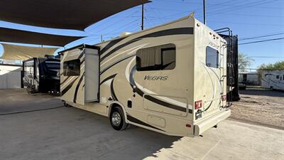 2017 Ford E-450 SD   - Photo 19 - Rillito, AZ 85654