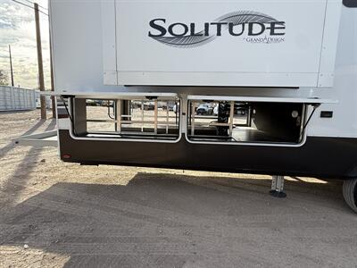 2022 Grand Design RV Solitude 390RK   - Photo 21 - Rillito, AZ 85654