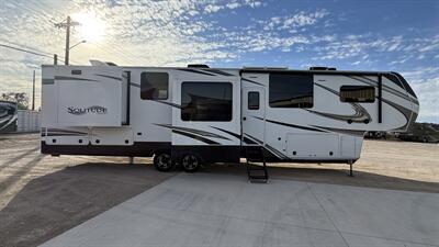 2022 Grand Design RV Solitude 390RK   - Photo 2 - Rillito, AZ 85654