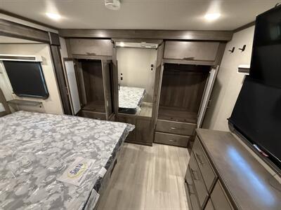 2022 Grand Design RV Solitude 390RK   - Photo 70 - Rillito, AZ 85654