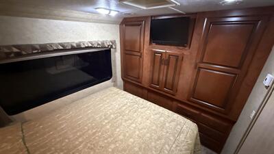 2013 Forest River Sunseeker 3010DS   - Photo 40 - Rillito, AZ 85654