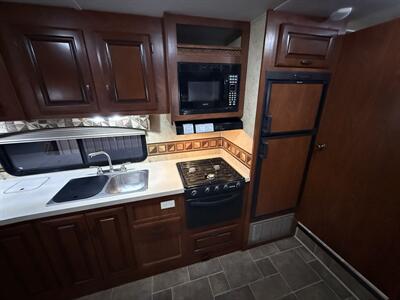 2013 Forest River Sunseeker 3010DS   - Photo 26 - Rillito, AZ 85654