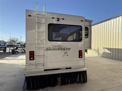 2013 Forest River Sunseeker 3010DS   - Photo 9 - Rillito, AZ 85654