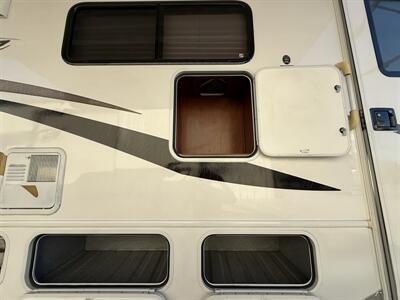 2013 Forest River Sunseeker 3010DS   - Photo 55 - Rillito, AZ 85654