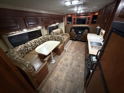 2013 Forest River Sunseeker 3010DS   - Photo 45 - Rillito, AZ 85654
