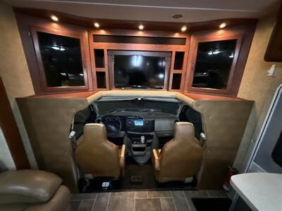 2013 Forest River Sunseeker 3010DS   - Photo 46 - Rillito, AZ 85654