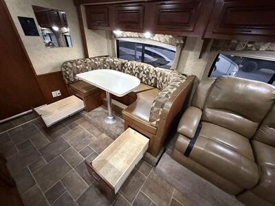 2013 Forest River Sunseeker 3010DS   - Photo 19 - Rillito, AZ 85654