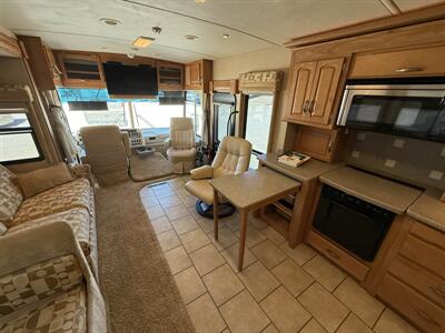 2007 Itasca Suncruiser 35A   - Photo 11 - Rillito, AZ 85654