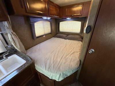 2014 Thor Chateau 23U   - Photo 43 - Marana, AZ 85653