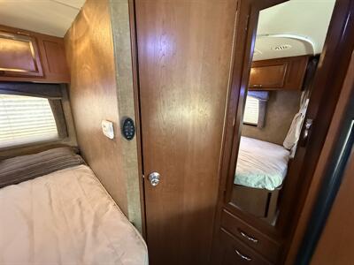 2014 Thor Chateau 23U   - Photo 46 - Marana, AZ 85653